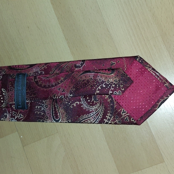 Laurant Bennet Neck Tie - Picture 2 of 6